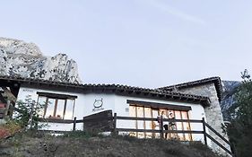 Albergue De Cabanes